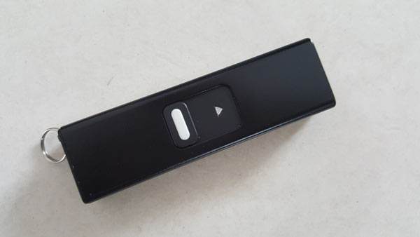 防身電棒威力大不大 電棍的價錢高不高