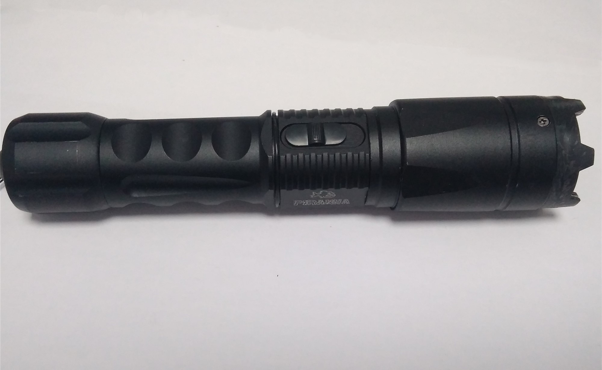 高壓電擊器用來防身靠不靠譜？