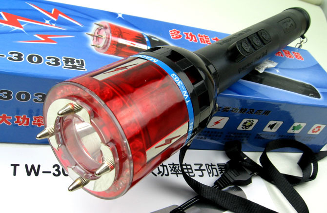 多功能大功率TW-303型防暴電擊器