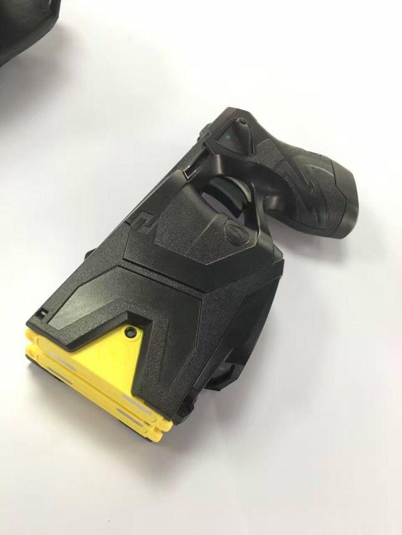 非致命防身武器泰瑟遠程電擊槍